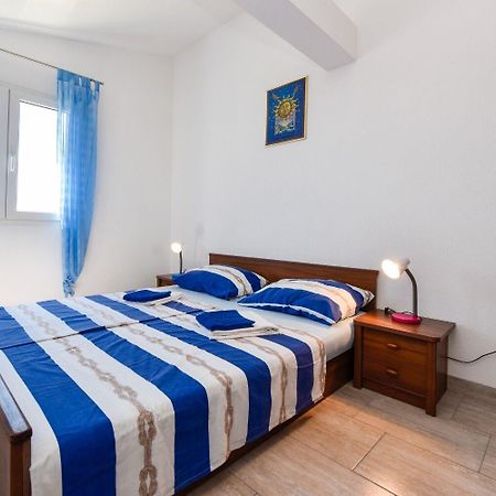 Apartments Mark - 200 M From Sea Novalja Extérieur photo
